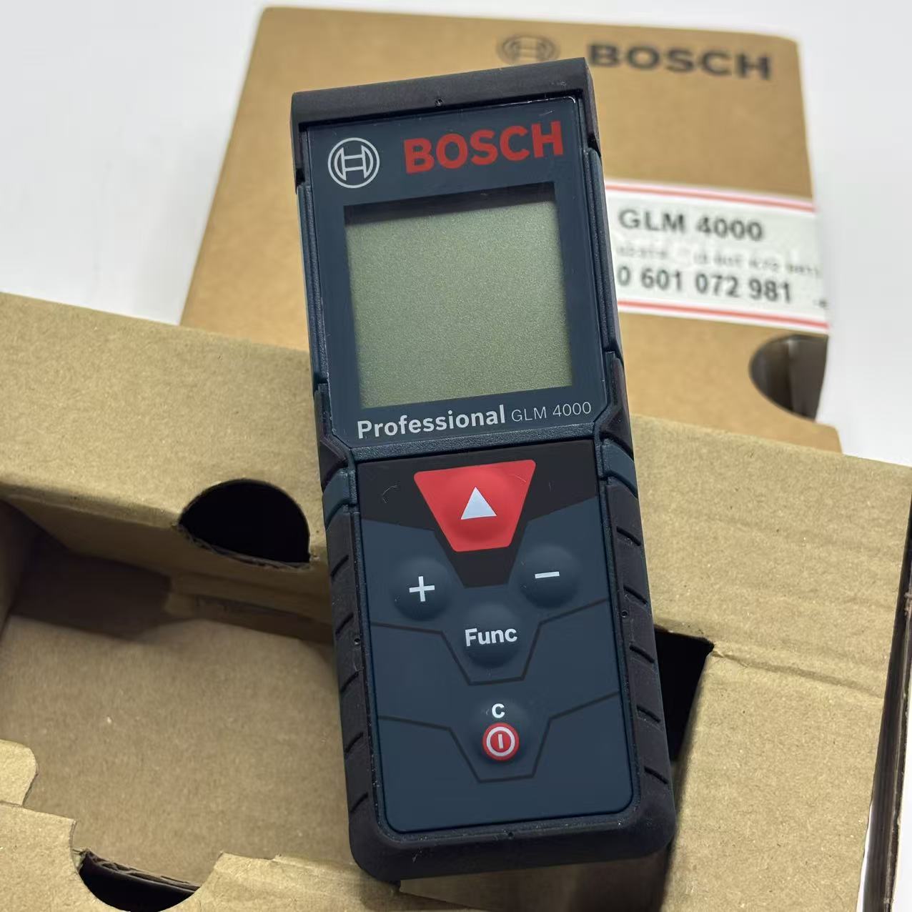 Laser Distance Measure - BOSCH GLM 4000 Laser Range Finer